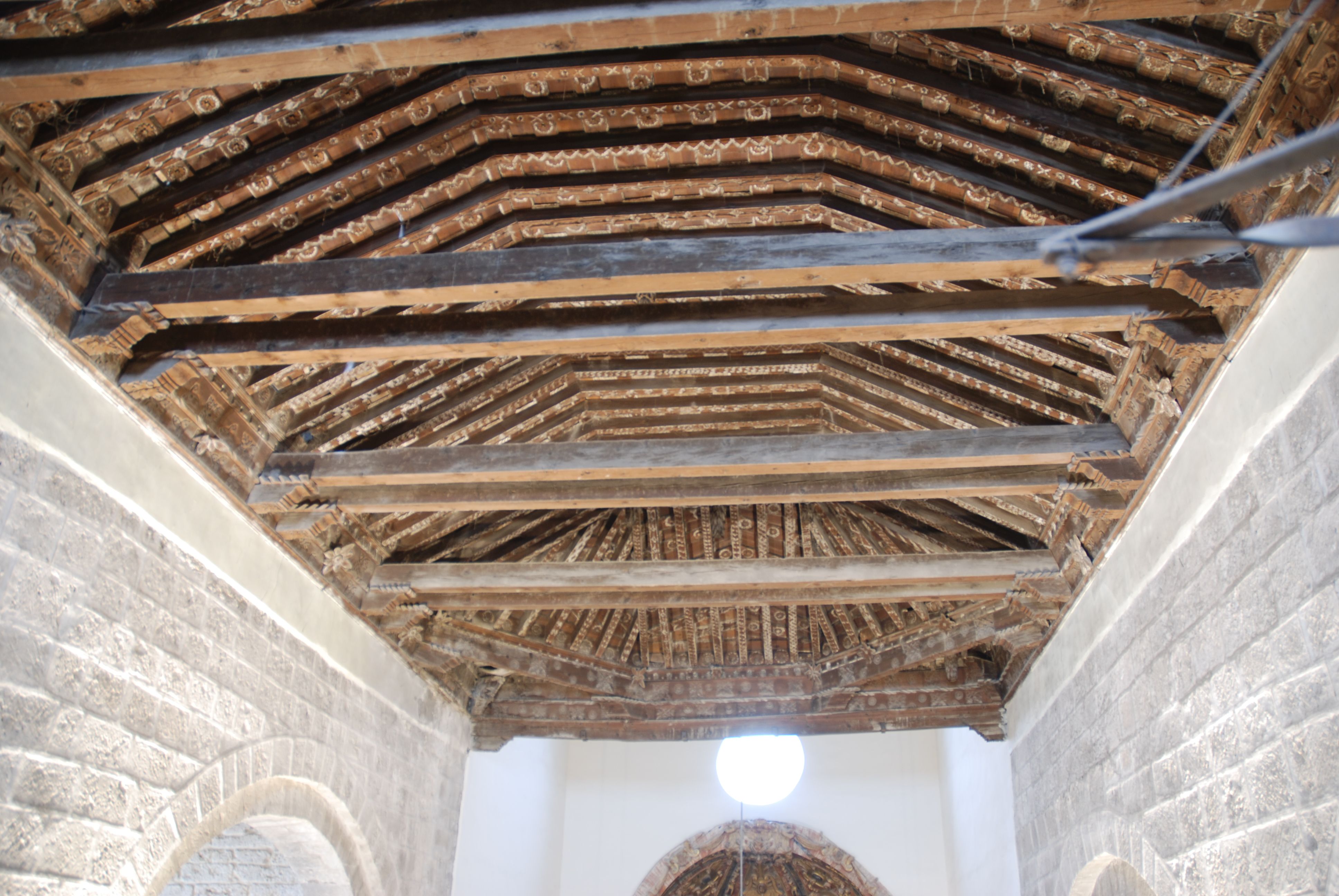 Restauración de las armaduras de la iglesia parroquial Cevico Navero